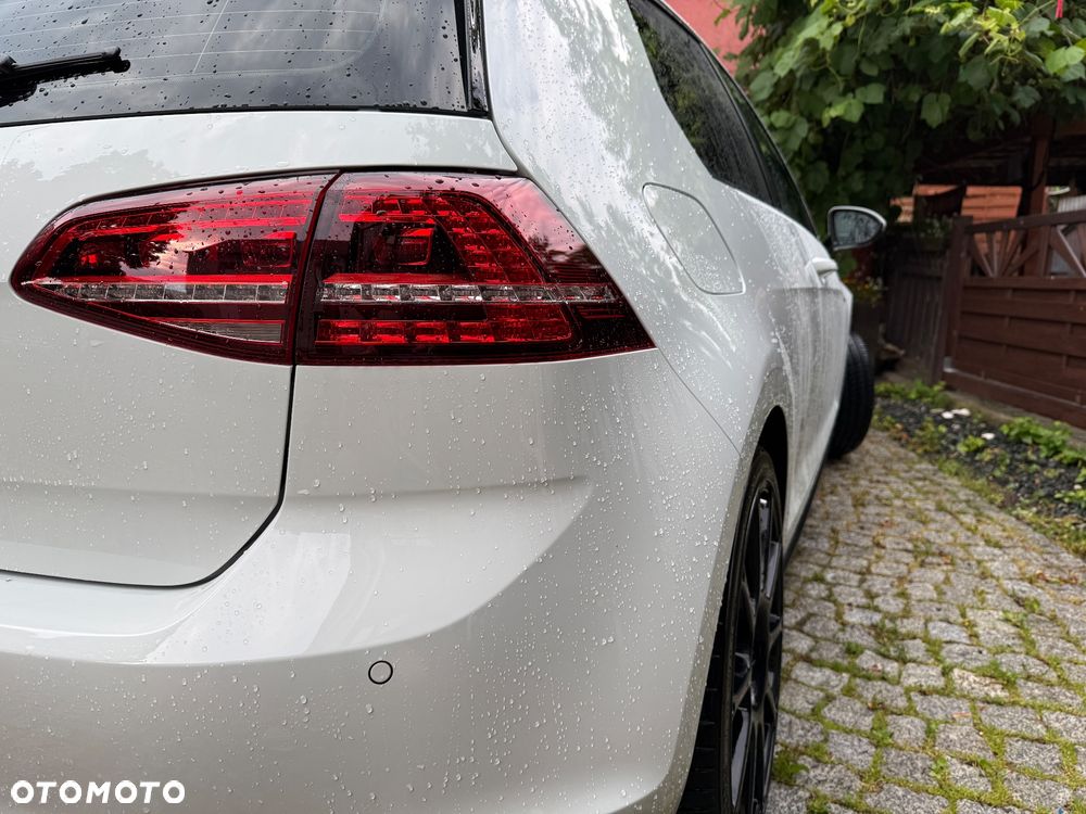 Volkswagen Golf GTI Performance BlueMotion Technology DSG - 10