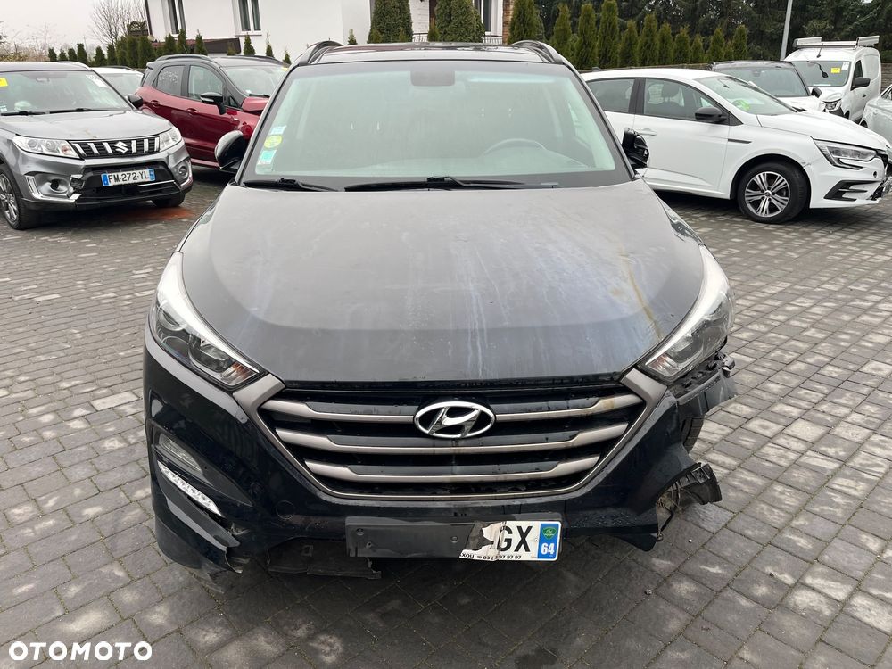 Hyundai Tucson - 2