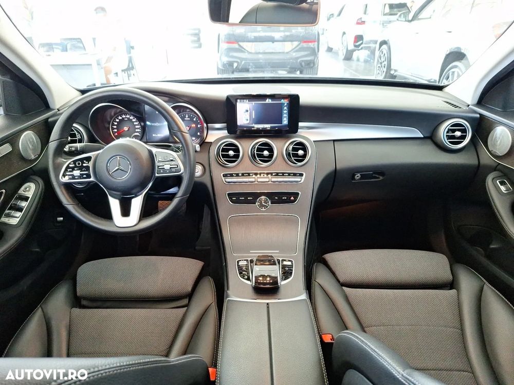 Mercedes-Benz C 220 d Aut - 12