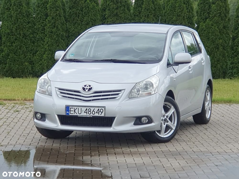 Toyota Verso - 23