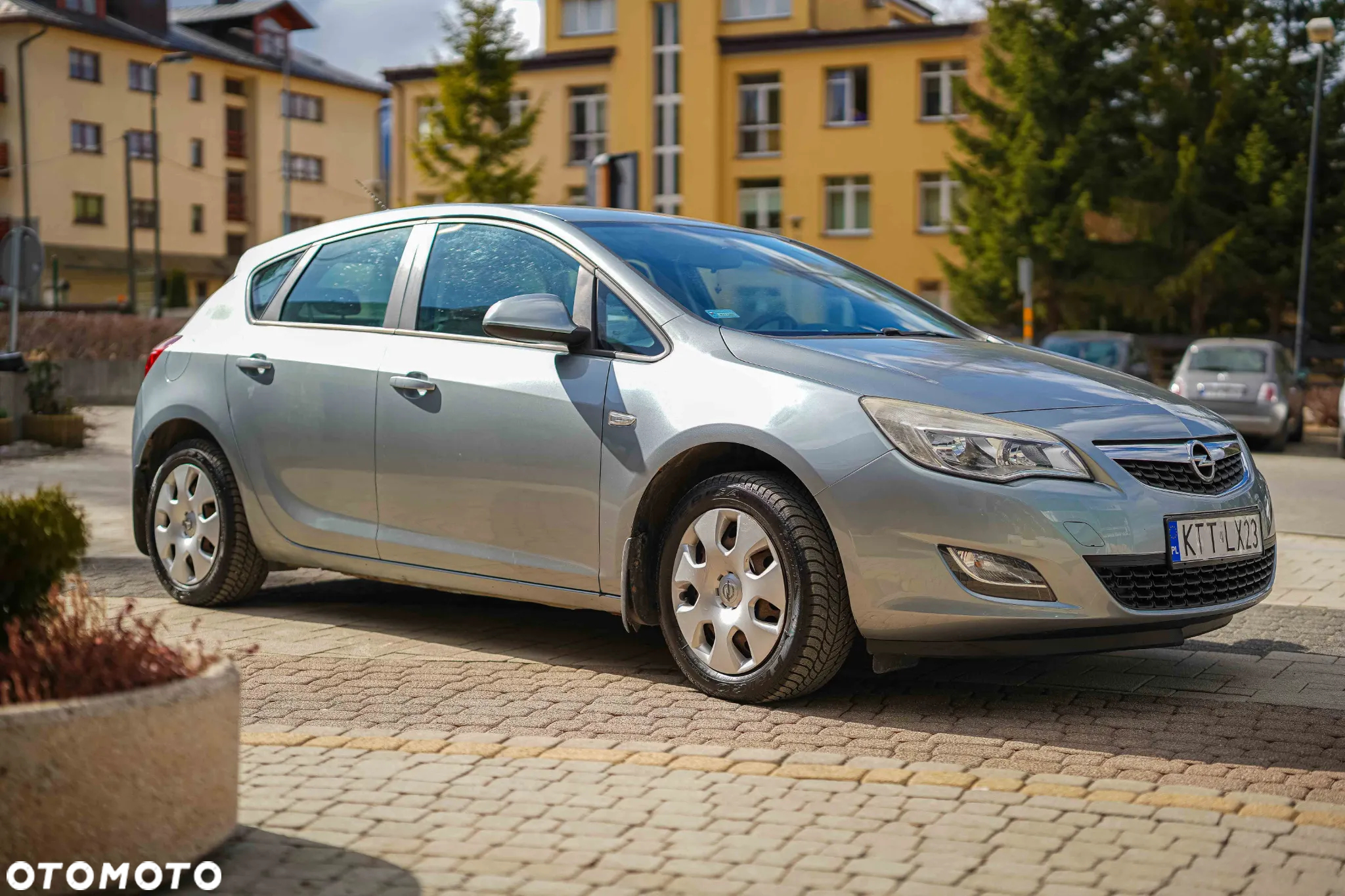 Opel Astra - 4