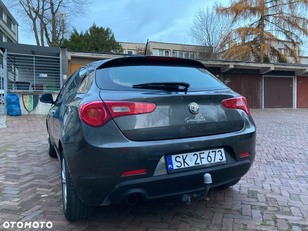 Alfa Romeo Giulietta - 7