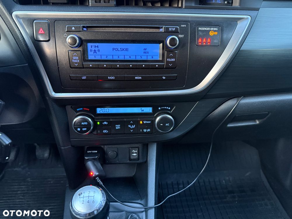 Toyota Auris 1.33 VVT-i Active - 13