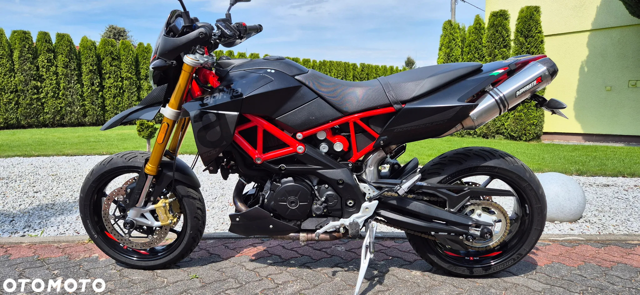 Aprilia Dorsoduro - 6