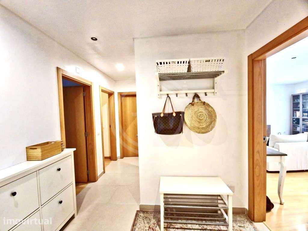 Fantástico apartamento T2 com grande logradouro, lugar de garagem e... - Grande imagem: 4/21