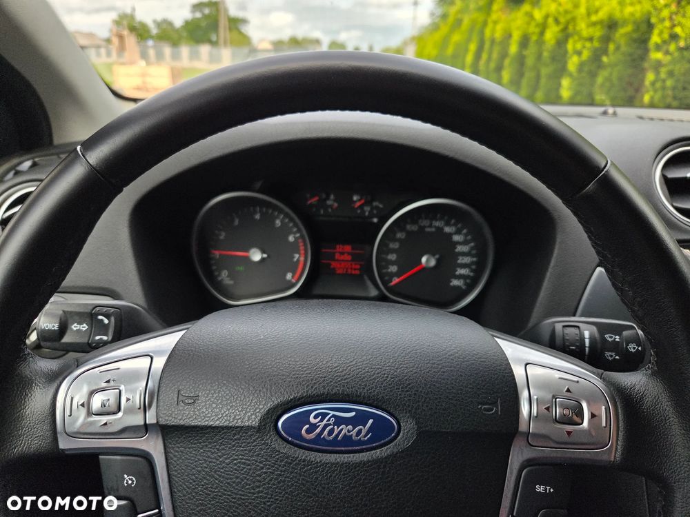 Ford Mondeo 2.0 Viva Titanium - 10