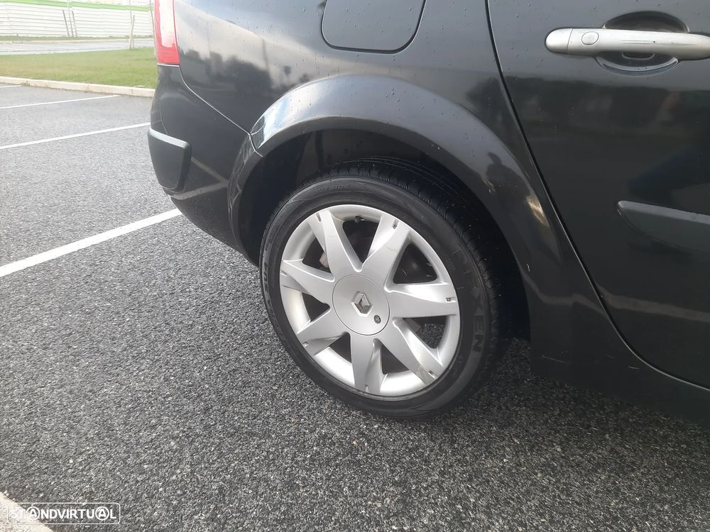 Renault Mégane Break 1.5 dCi SE Exclusive - 15