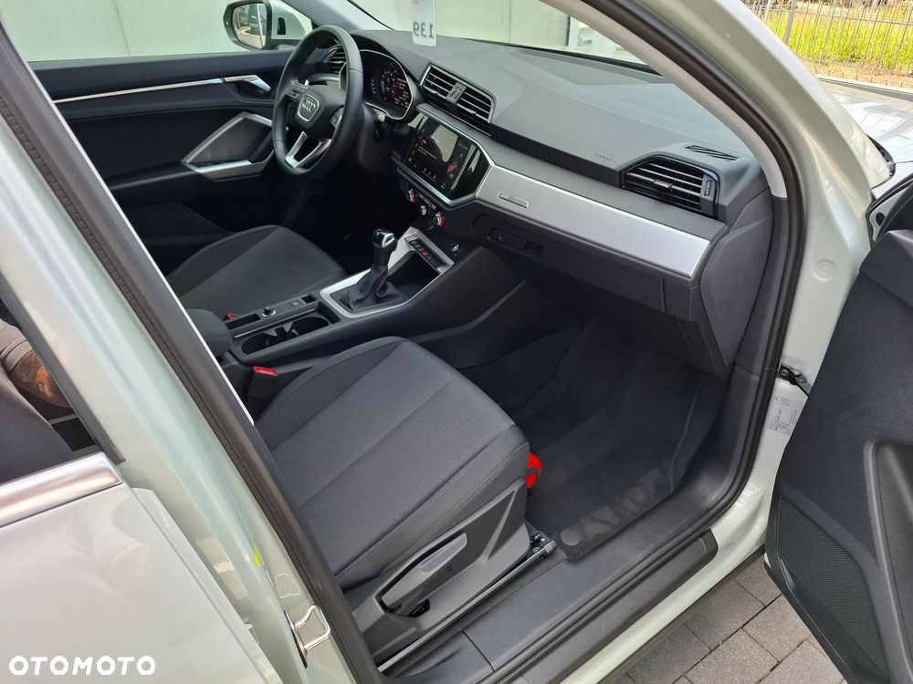 Audi Q3 Sportback 35 TFSI mHEV S tronic - 12