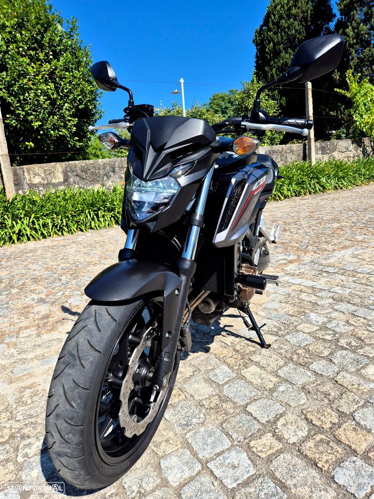 Honda CB 650F - 18