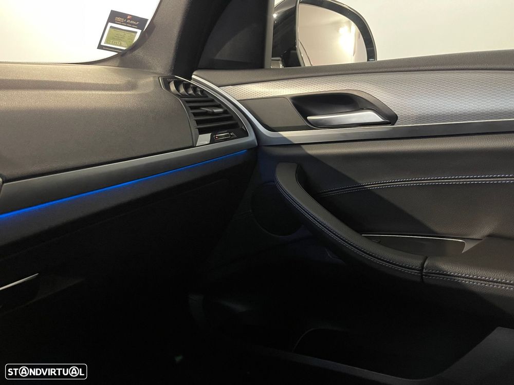 BMW X3 30 e xDrive Pack M - 21