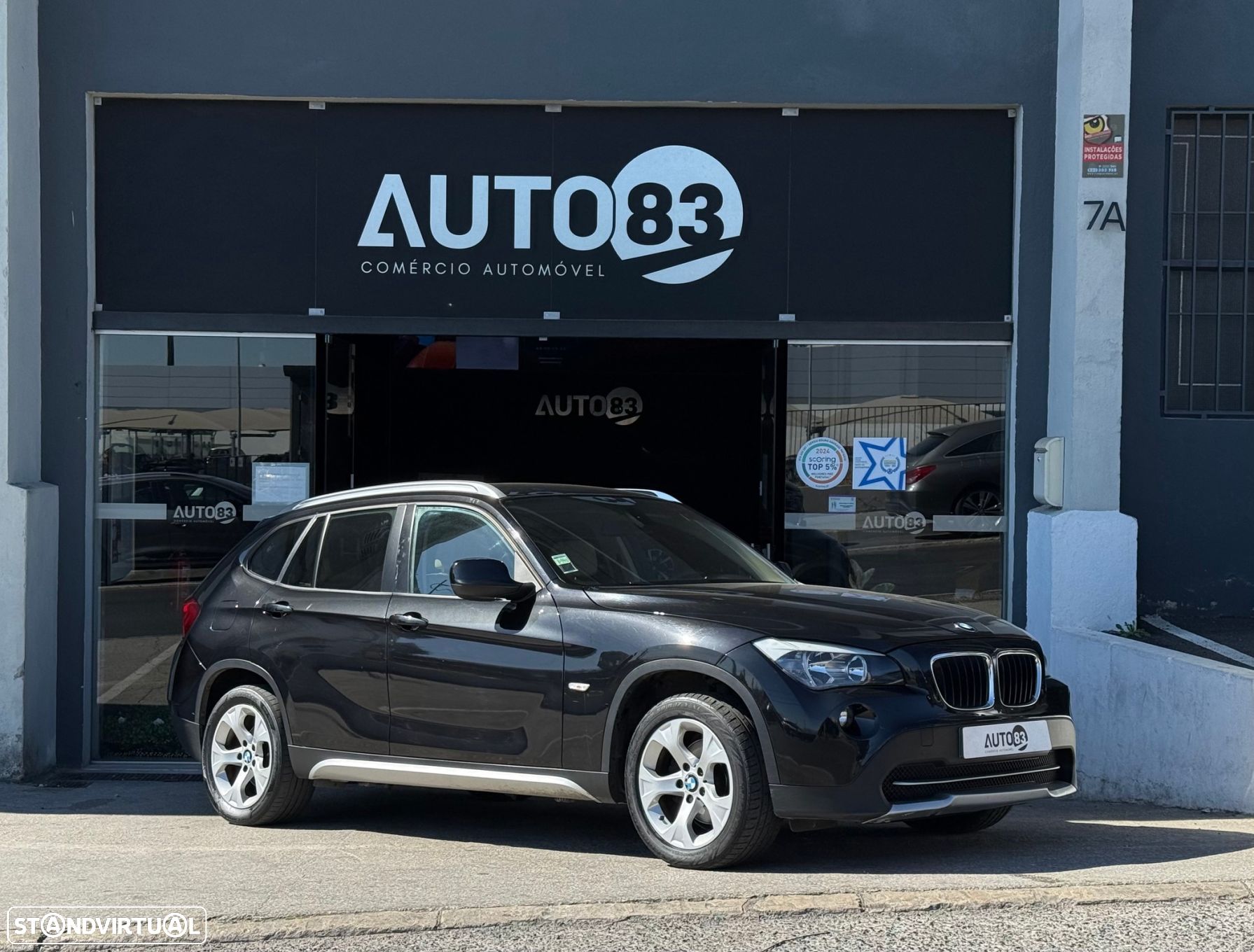 BMW X1 18 d sDrive - 1