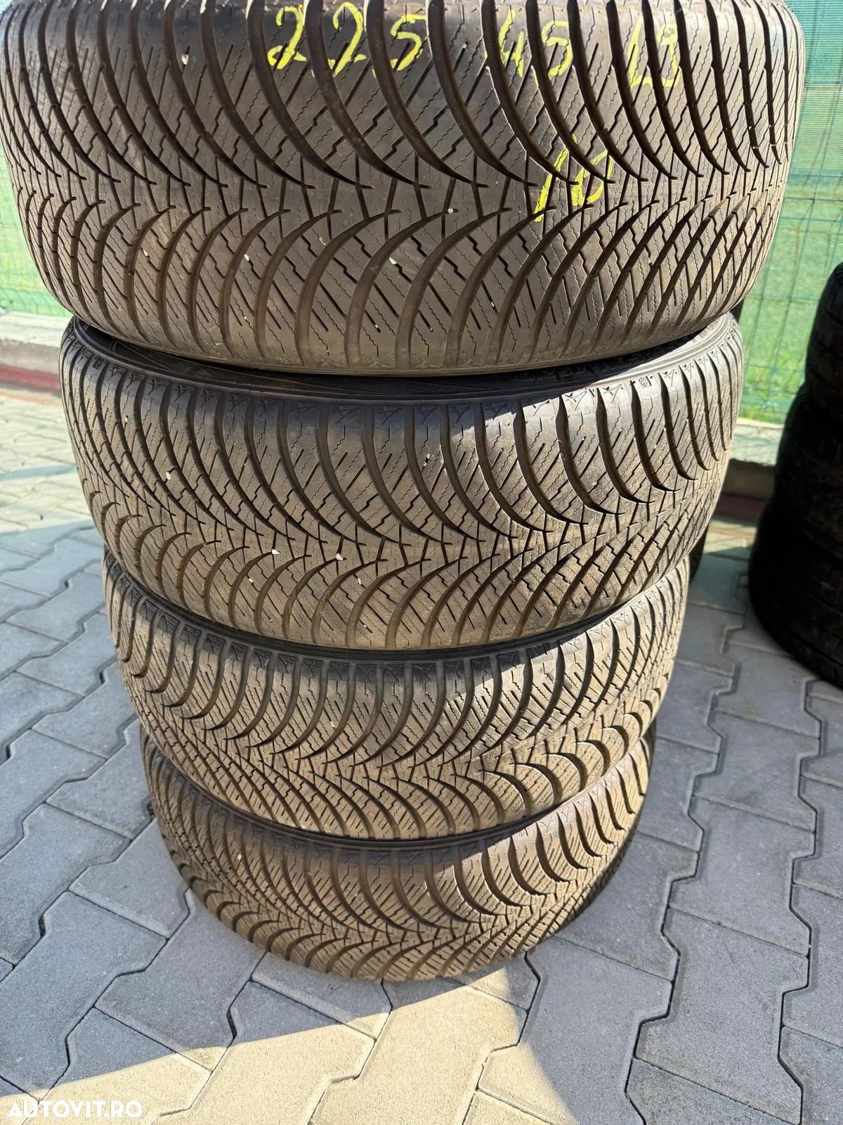 225 45 19, 225/45/19 Allseason Falken - 1