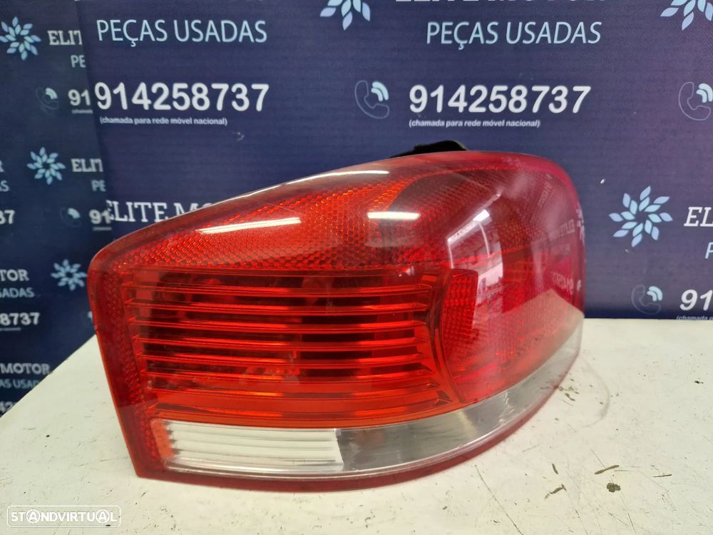 Farolins usados AUDI A3 8P 3 PORTAS farolim - 4