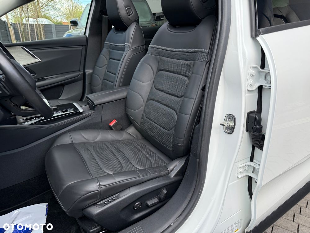 Citroën C5X 1.6 PHEV 225 Shine EAT8 - 10