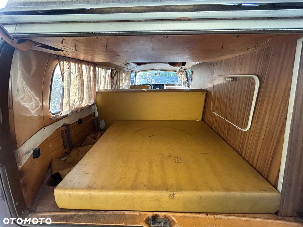 Volkswagen Transporter - 14
