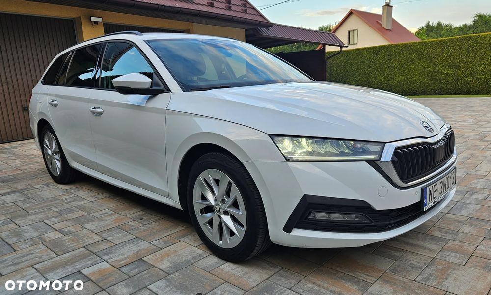 Skoda Octavia 1.5 TSI e-Tec Ambition DSG - 4