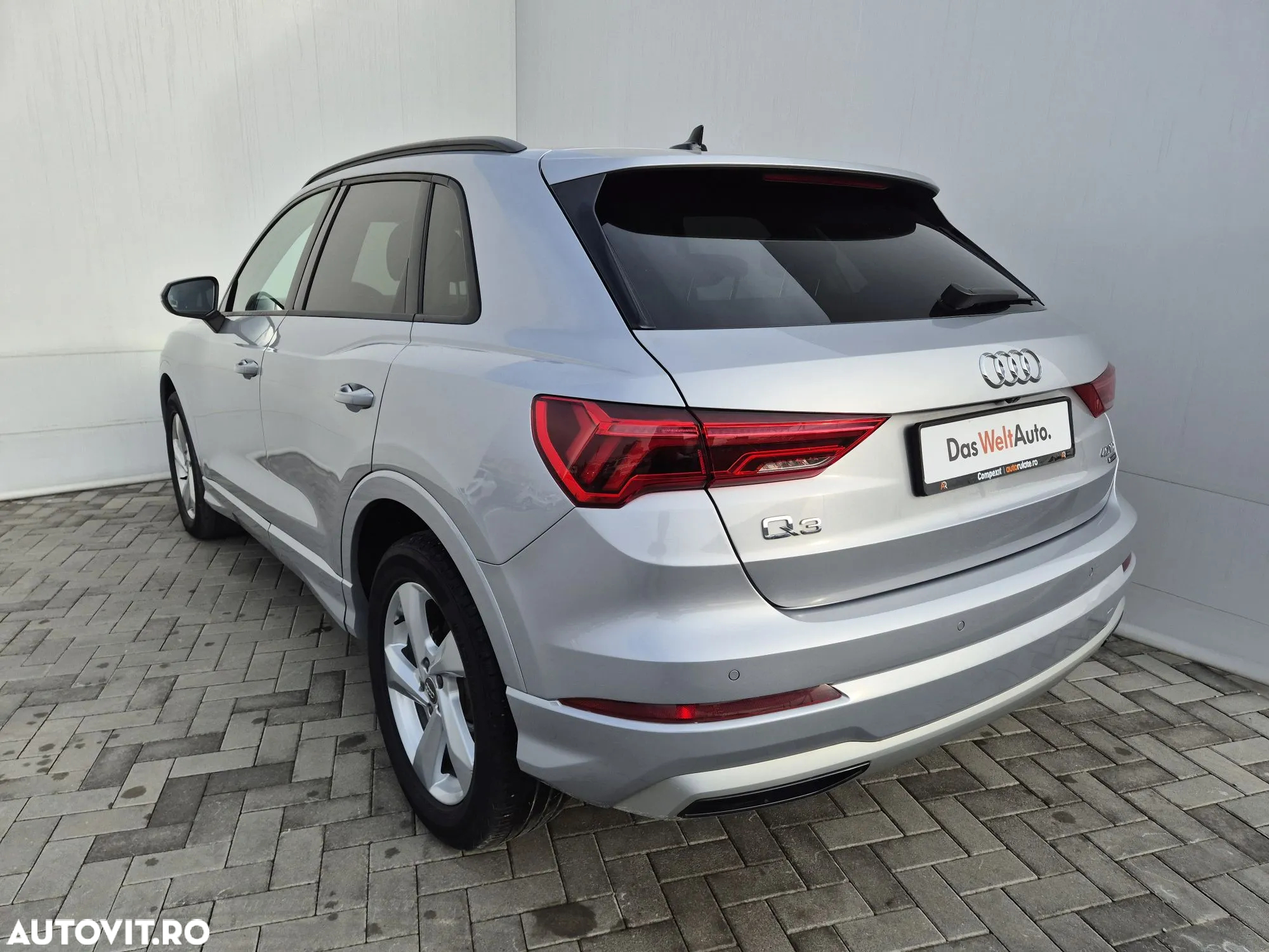Audi Q3 2.0 40 TDI S tronic quattro Advanced - 3