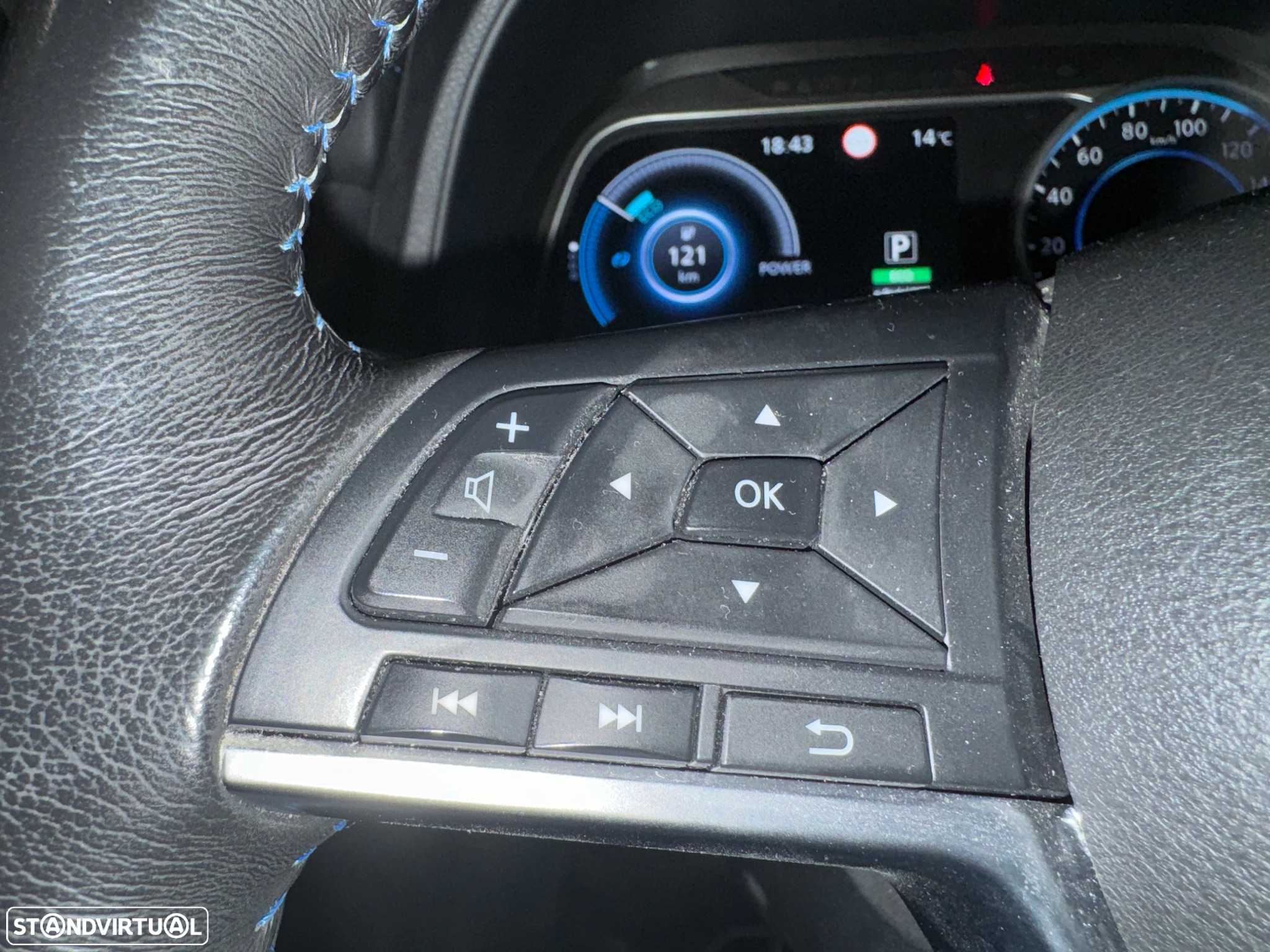 Nissan Leaf Tekna - 26