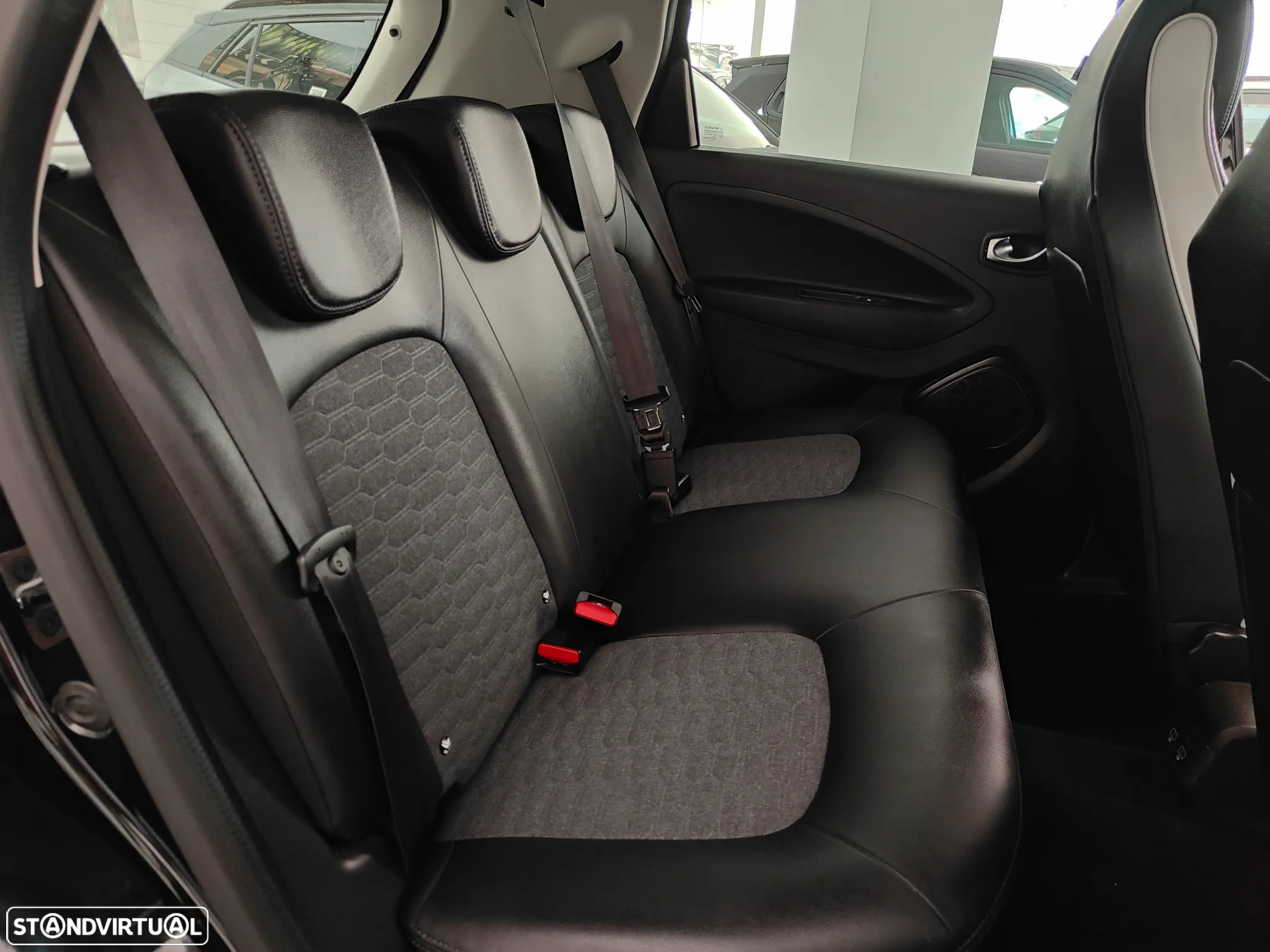 Renault Zoe (c/ Bateria) Limited 50 - 7