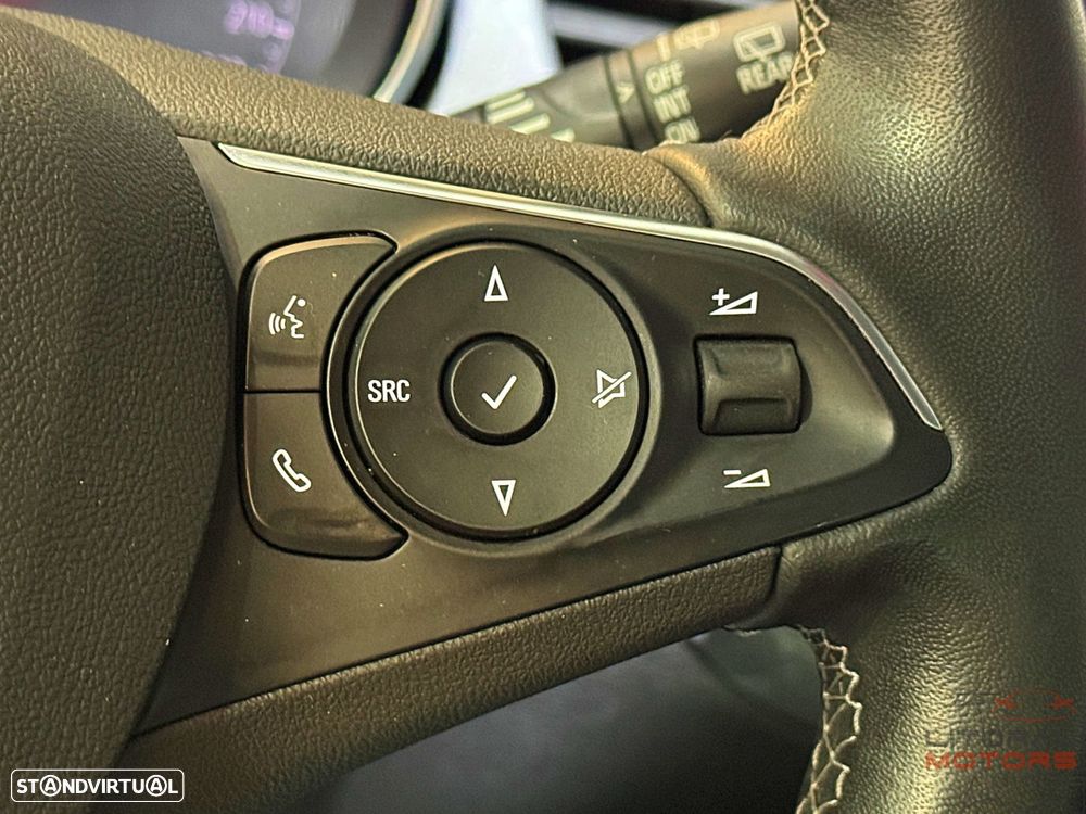 Opel Crossland 1.2 T GS Line - 25