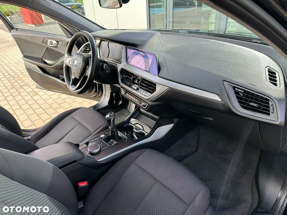 BMW Seria 1 118i Advantage - 15