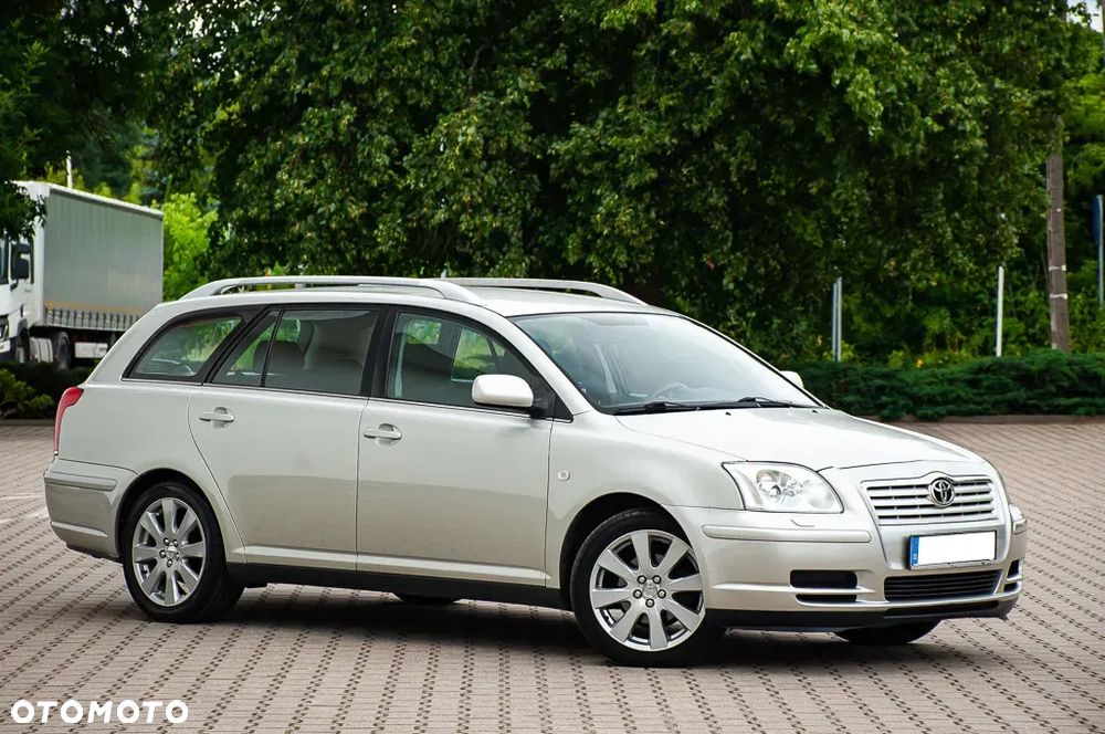 Toyota Avensis 1.8 VVT-i Combi - 4