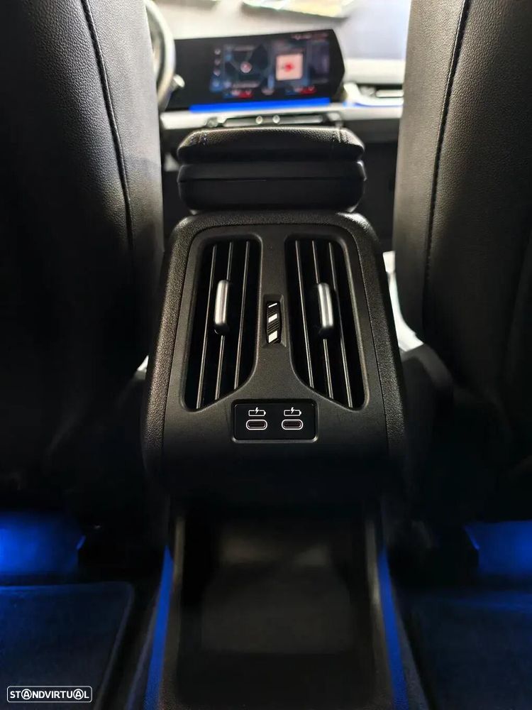 BMW iX1 xDrive30 Pack Desportivo M - 21