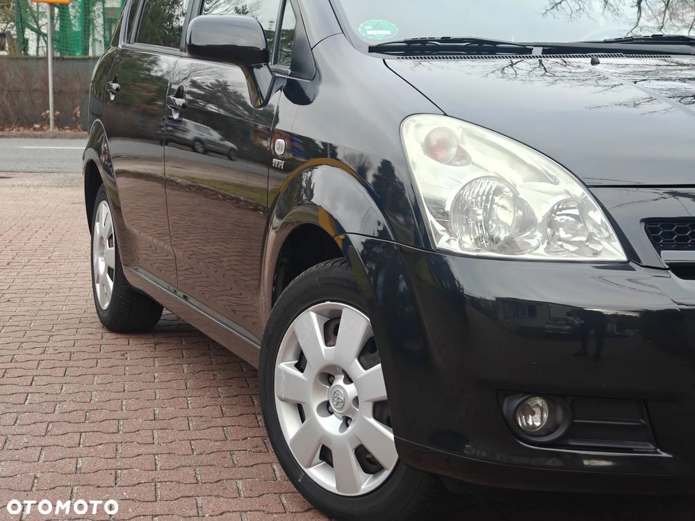 Toyota Corolla Verso 1.8 Luna - 8