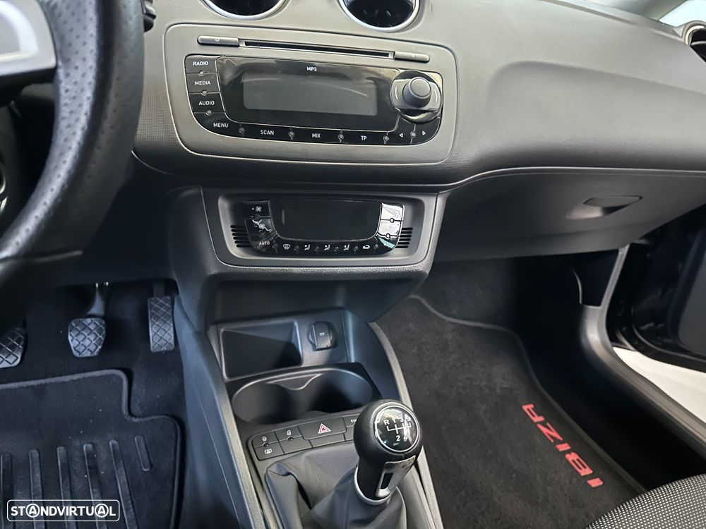 SEAT Ibiza 1.6 TDI Sport DPF - 16