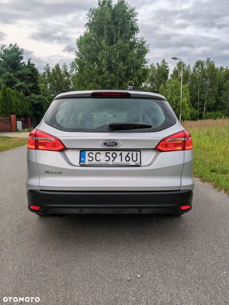 Ford Focus - 10