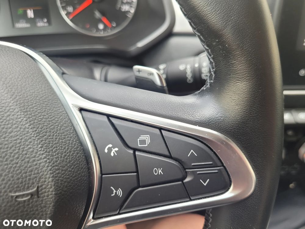 Renault Captur TCe Mild Hybrid 140 EDC GPF EVOLUTION - 9