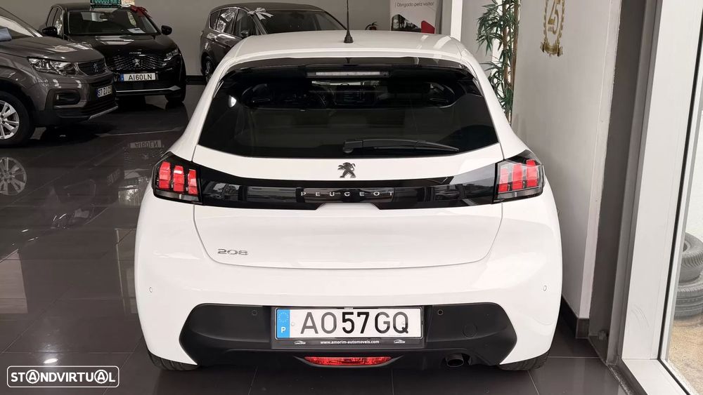 Peugeot 208 2022 photo 5