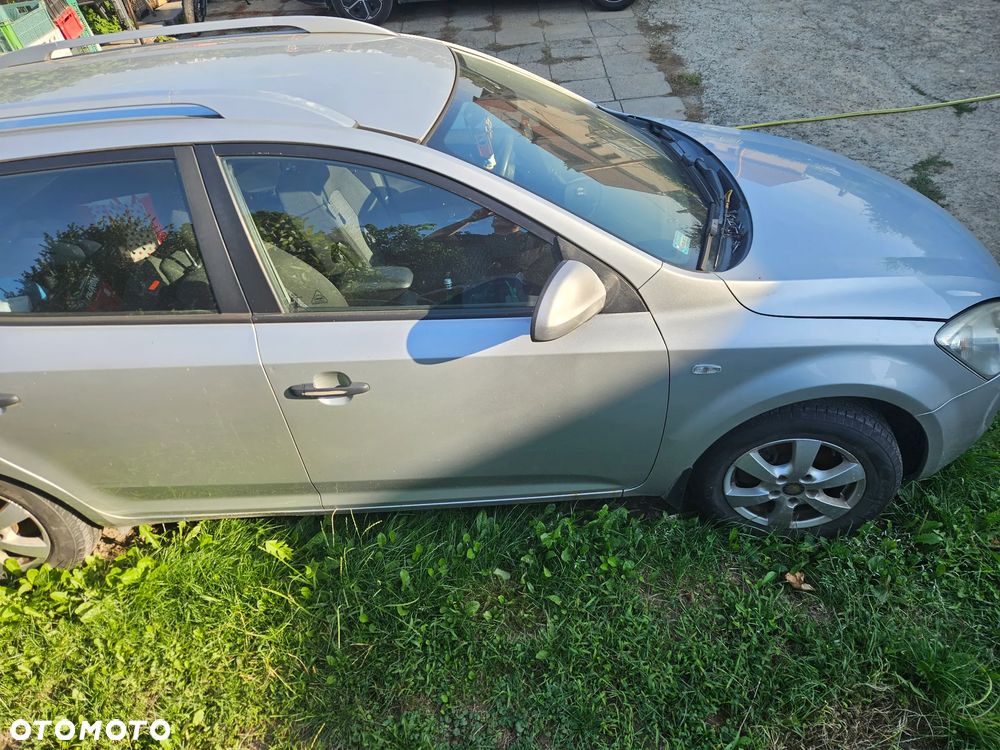 Kia Ceed - 3