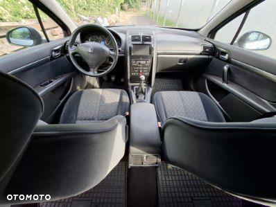 Peugeot 407 - 9