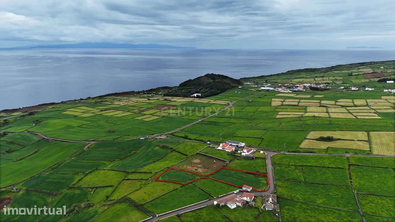 Ruina e terreno com vista mar em Santa Bárbara, Angra do Heroísmo - Op - Grande imagem: 4/5