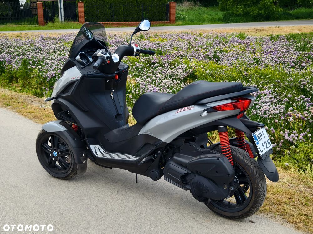 Piaggio MP-3 - 3