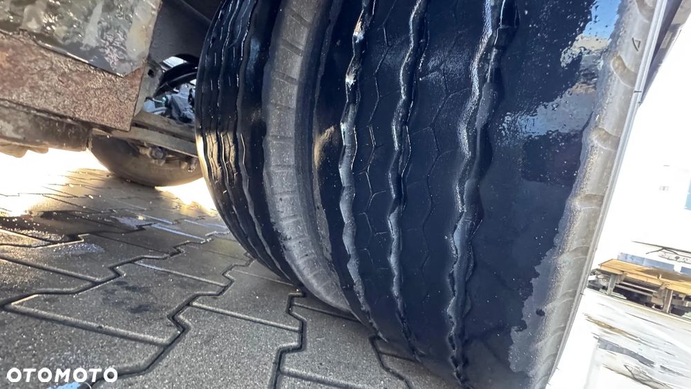 Mercedes-Benz Autotransporter zestaw - 14