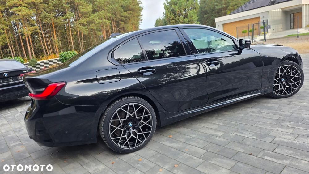 BMW Seria 3 330i xDrive M Sport sport - 12