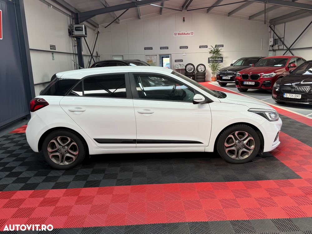 Hyundai i20 1.0 l T-GDi M-Hybrid 100CP 7DCT 5DR Led Line - 3