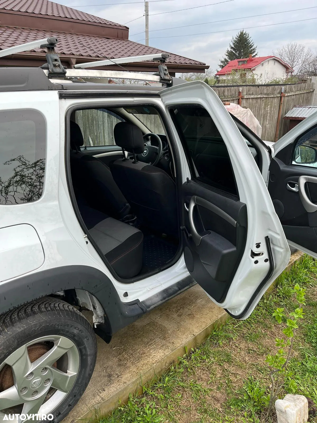 Dacia Duster 1.5 dCi 4x4 Laureate - 8
