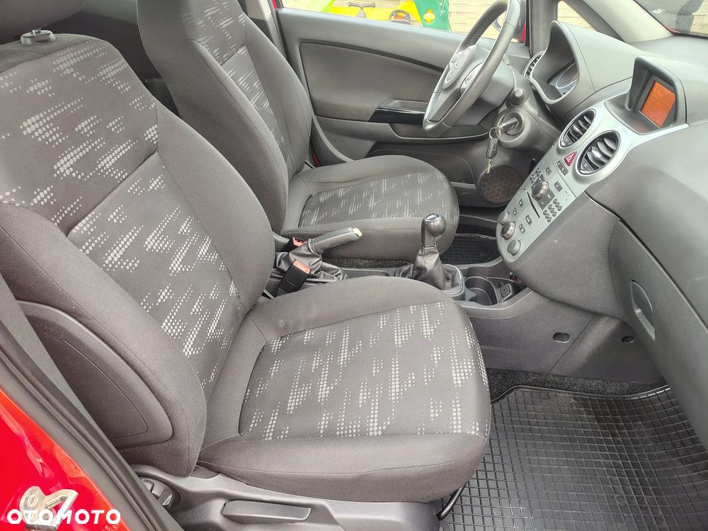 Opel Corsa 1.4 16V Color Elegance - 14