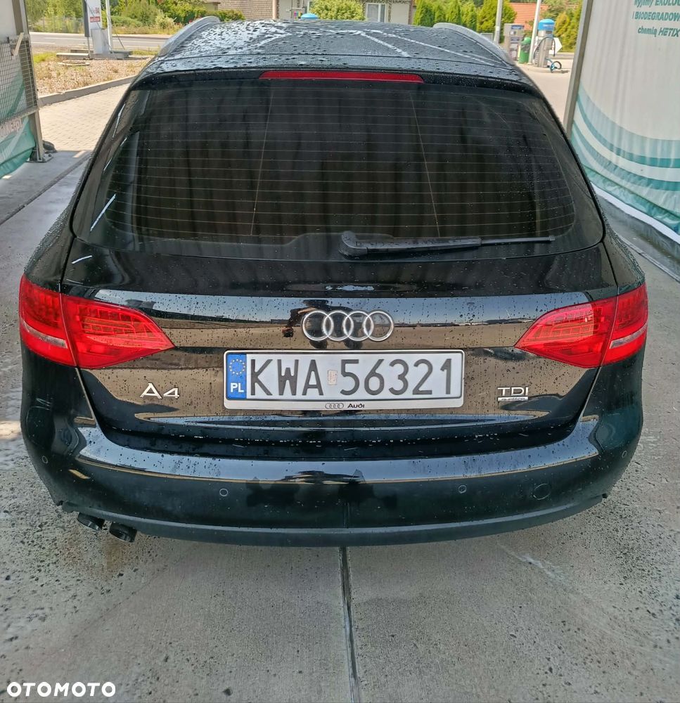 Audi A4 Avant 2.0 TDI Quattro - 17