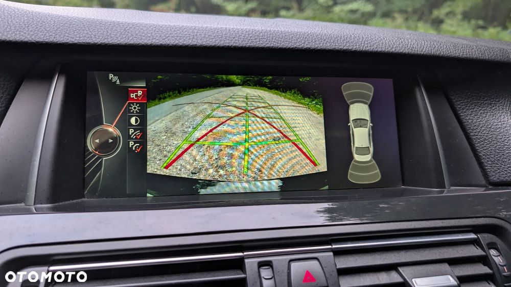 BMW Seria 5 520d - 13