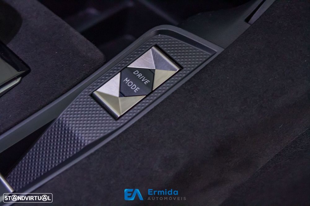 DS DS7 Crossback - 41