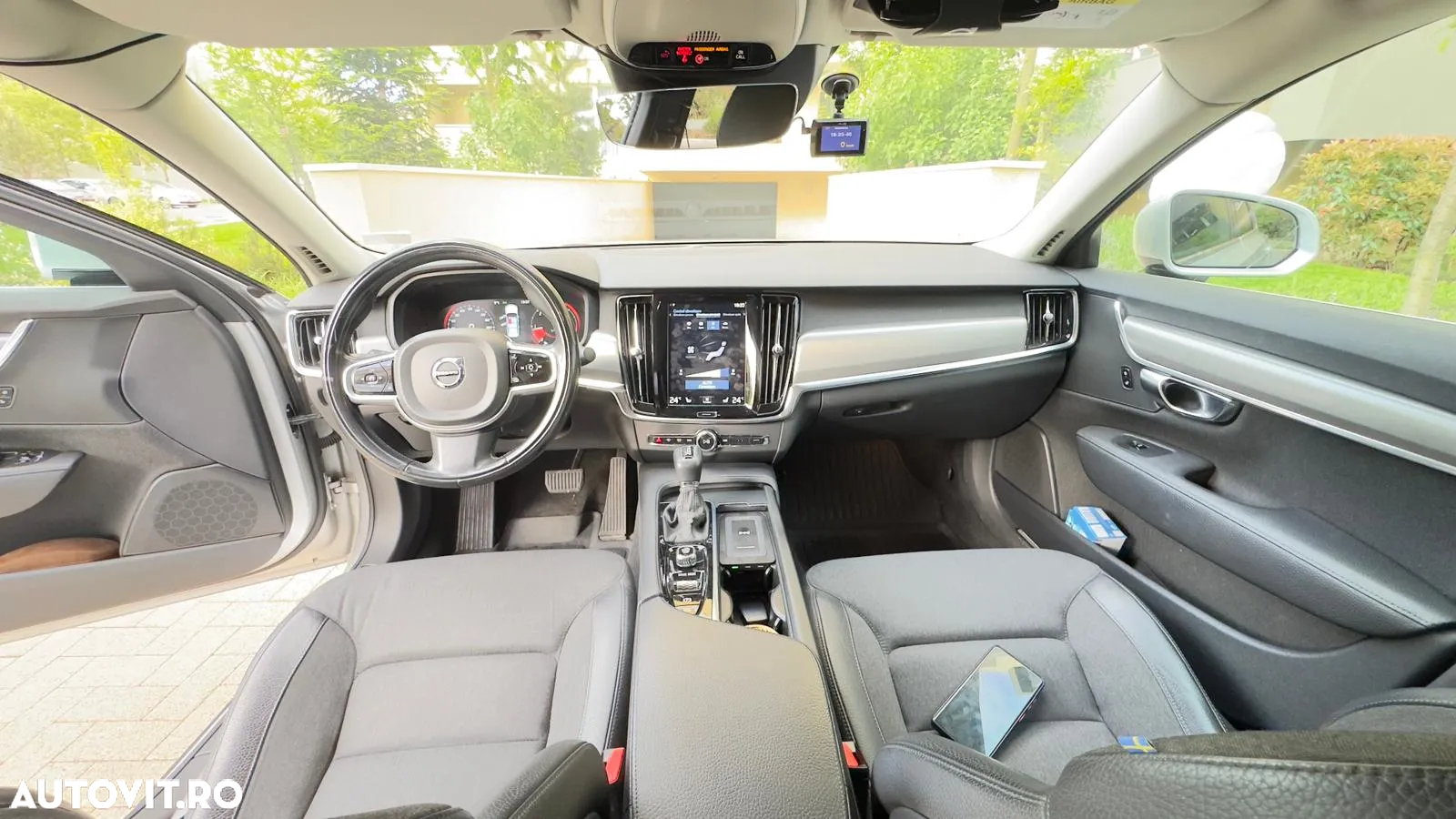 Volvo S90 D4 Momentum - 4