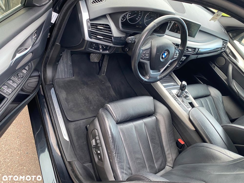 BMW X5 3.5i xDrive - 10