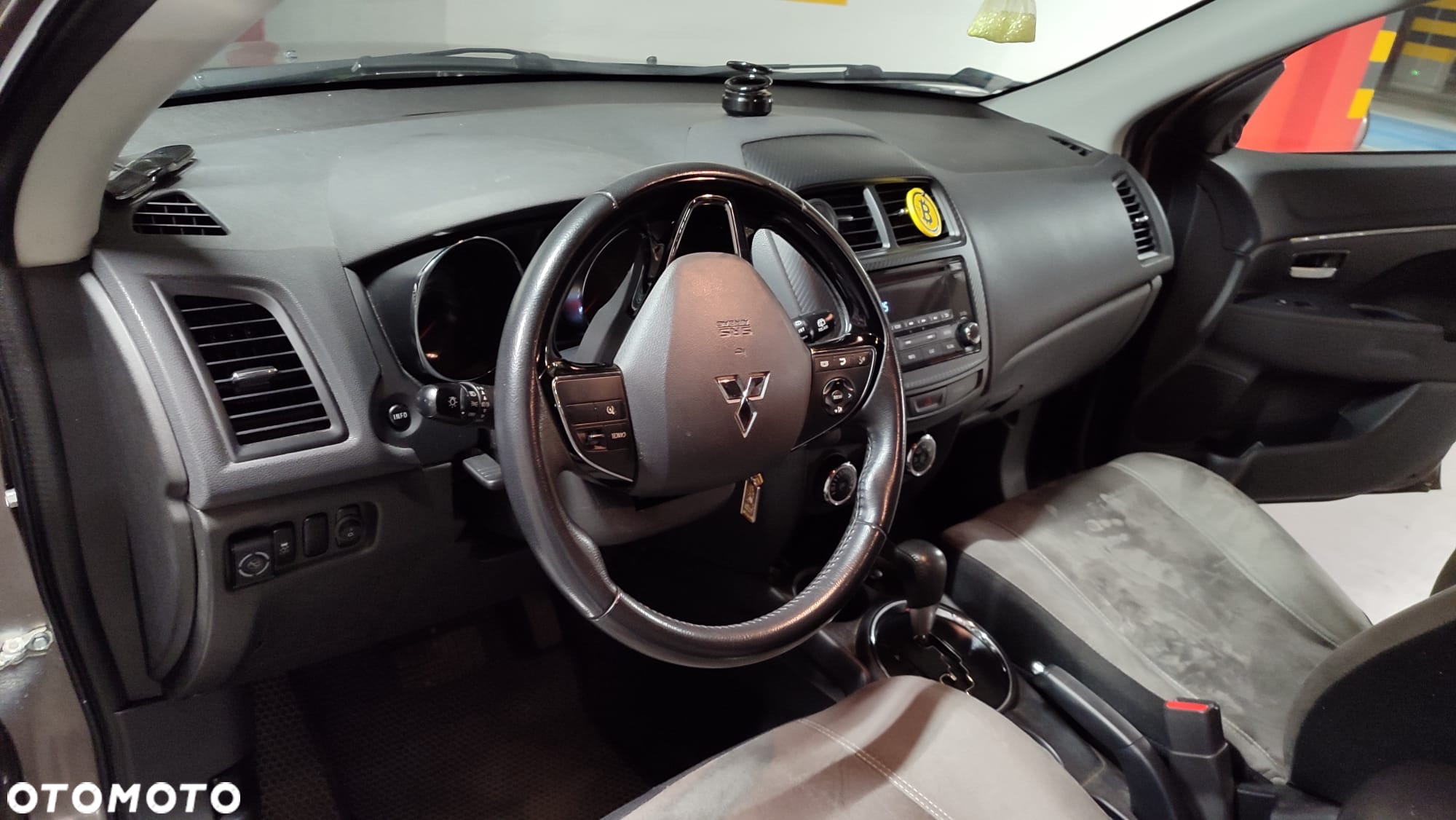 Mitsubishi ASX 2.0 4WD CVT Top - 19