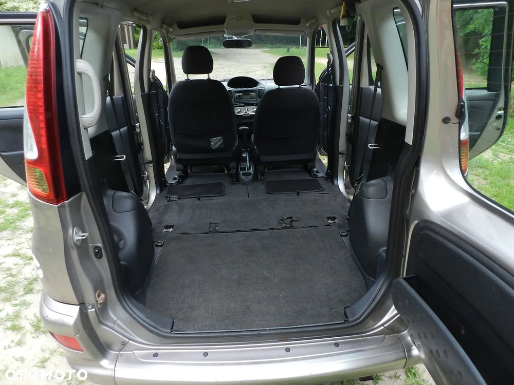 Toyota Yaris Verso 1.3 Automatik Sol - 17