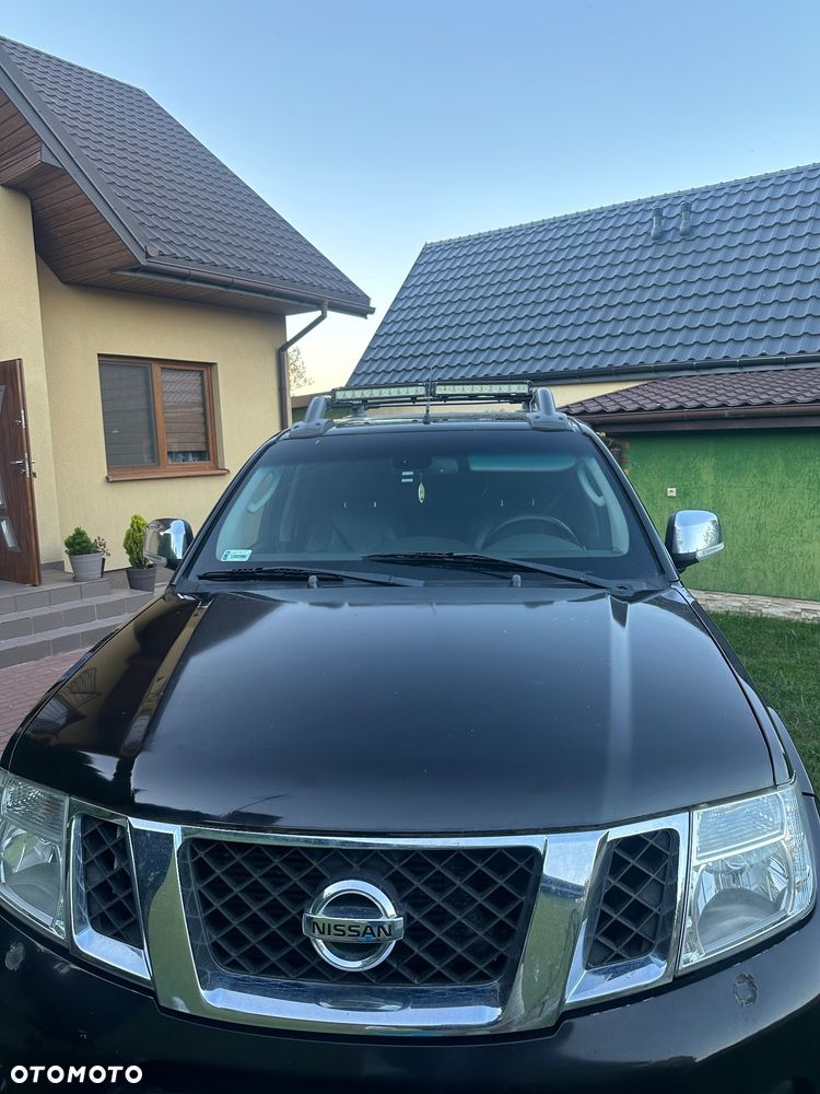 Nissan Navara 2.5 D LE Long - 8