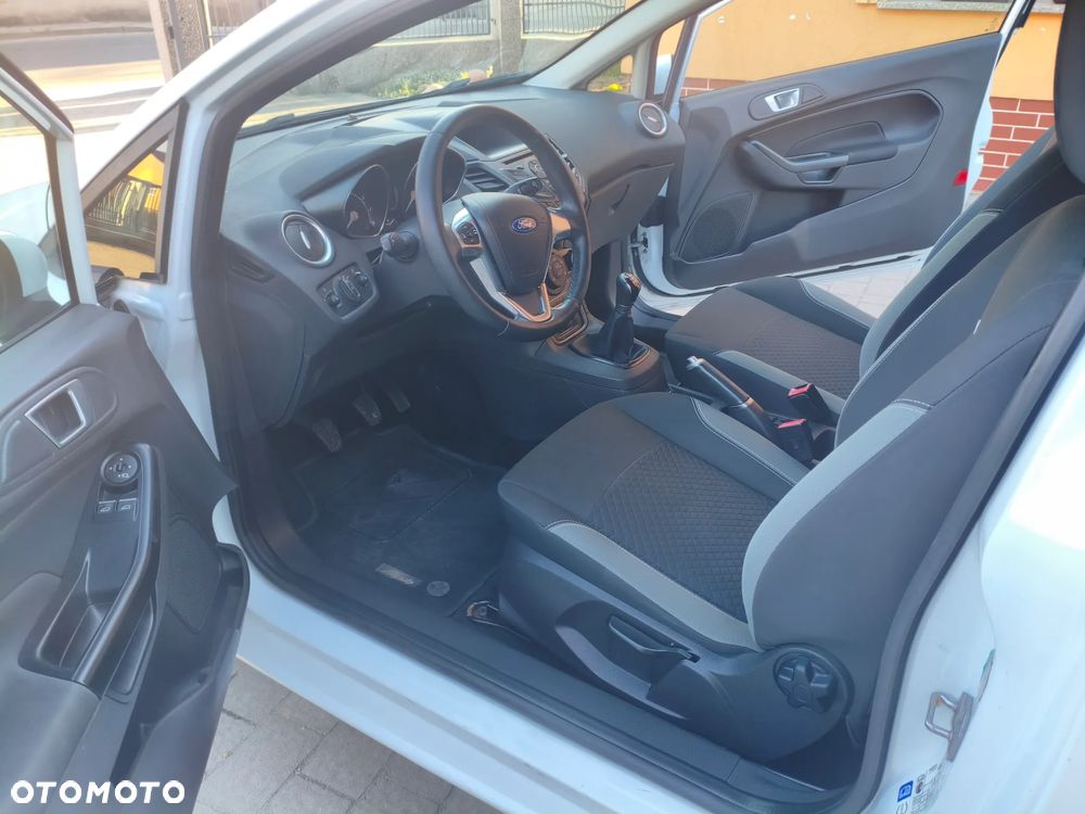 Ford Fiesta 1.0 Celebration - 20